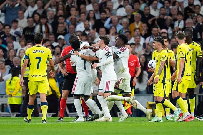 Vinicius Junior of Real Madrid CF see the red card during the Spanish League, LaLiga EA Sports, football match between Real Madrid and Villarreal CF at Bernabeu stadium on October 10, 2026, in Madrid, Spain.