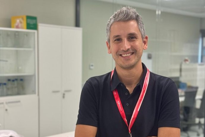 Daniel Natera de Benito, premiado por Sociedad Mundial de Enfermedades Musculares en distinción a su labor investigadora