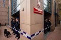 Herida con cuchillo una agente de policía frente a la sede del Tribunal Constitucional en Polonia