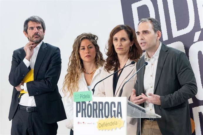 Archivo - El coordinador general de IU Andalucía, Toni Valero, interviene durante una rueda de prensa, en el Espacio Ecooo, a 6 de abril de 2026, en Madrid (Foto de archivo).