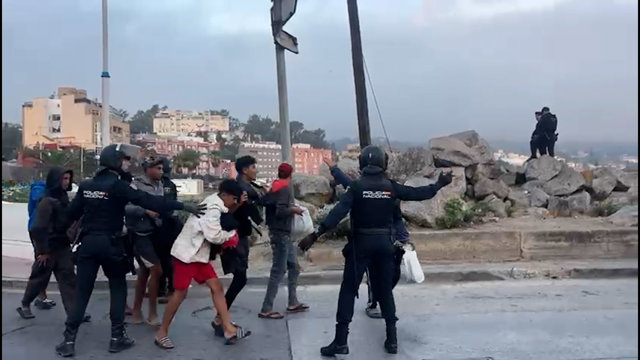 El CNI sostiene que Marruecos "era consciente" del "desbordamiento" en Ceuta