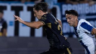 El jugador del Córdoba Cristian Carracede en el partido frente al Leganés.