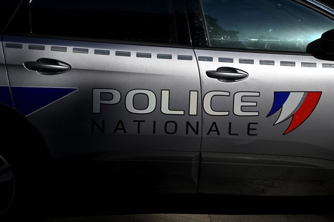 26 de setembro de 2026, Marselha, França: Um carro da Polícia Nacional visto estacionado em Marselha.