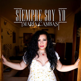 María Cambas estrena el videoclip de 'Siempre soy yo'.