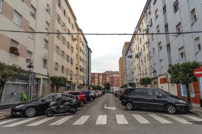Archivo - Una calle de Camargo.