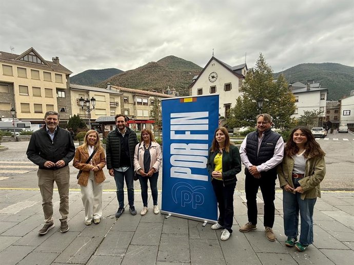El PP reivindica su gestión en la provincia de Huesca desde Biescas.