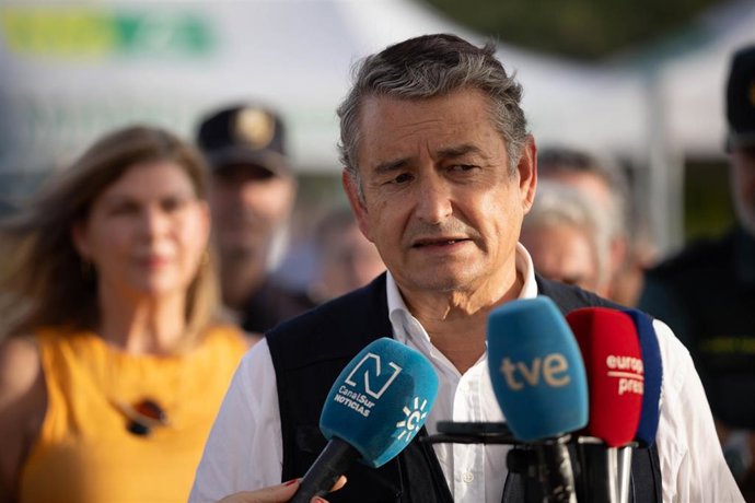 Archivo - El vicepresidente primero y consejero de Presidencia, Sanidad y Emergencias de la Junta de Andalucía, Antonio Sanz.