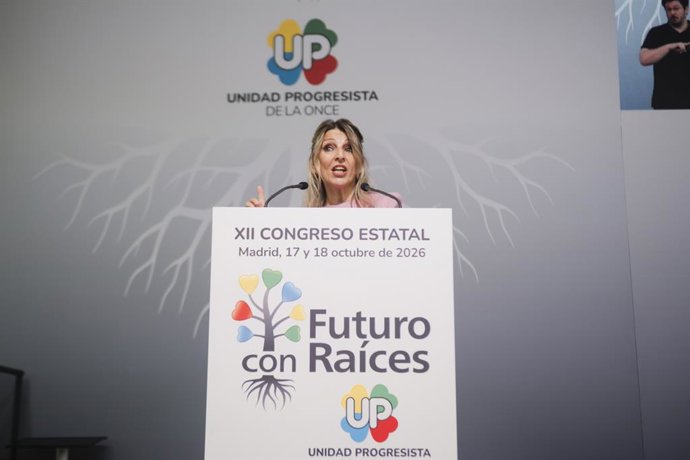 A segunda vice-presidente e ministra do Trabalho, Yolanda Díaz, durante o XII Congresso Estadual da Unidade Progressista da ONCE, na Universidade Francisco de Vitória, em 17 de outubro de 2026, em Pozuelo de Alarcón, Madri (Espanha). Durante o Congresso, 