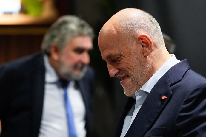 Archivo - Arquivo - Javier Tebas e José Manuel Rodríguez Uribes