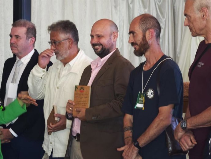 El Cicytex recibe el premio CannaPortugal Global Cannabis Award 2026 a la Excelencia Investigadora en el Cáñamo Industrial