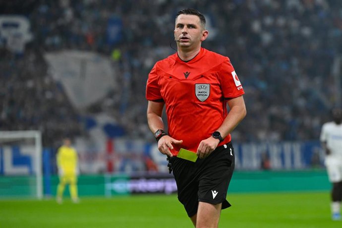 Michael Oliver
