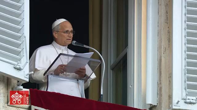 El Papa reaparece en el Vaticano tras su operación: "Retomaré gradualmente mi ac