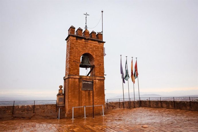 Campana de la Torre de la Vela de la Alhambra de Granada.
