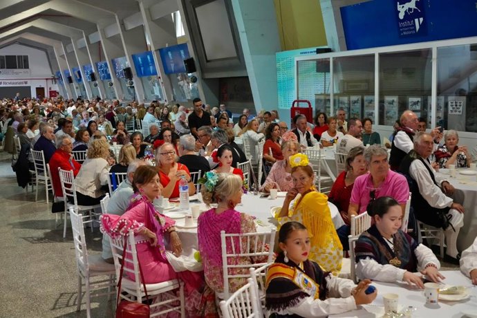 III Encuentro de las Casas Regionales en Baleares en el Hipódromo de Son Pardo.