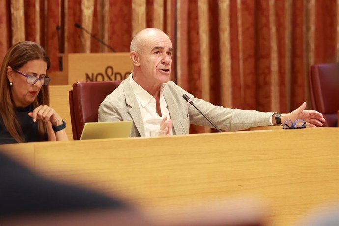 Archivo - El portavoz del Grupo Municipal Socialista, Antonio Muñoz.