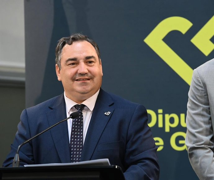 Archivo - El diputado de Emergencias, Eduardo Martos.