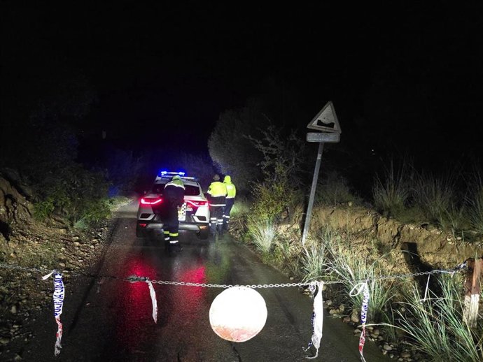 La localidad alicantina de Xàbia está siendo esta noche una de las más afectadas por el episodio de intensas lluvias que golpea a la Comunitat Valenciana.