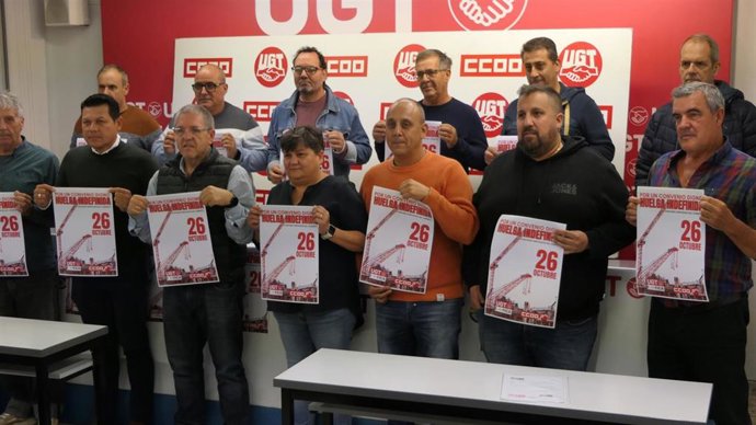 UGT-FICA y CCOO convocan huelga indefinida en el sector de derivados del cemento para exigir un convenio "digno"