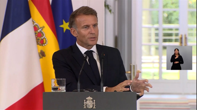 Macron rechaza la dimisión del ministro del Interior tras las protestas y distur