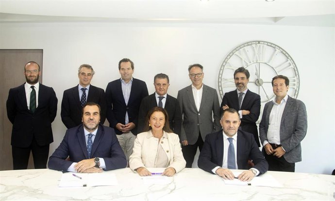 Atalaya AM y Summum Hotel Group crean una plataforma para impulsar inversiones por más de 2.000 millones.