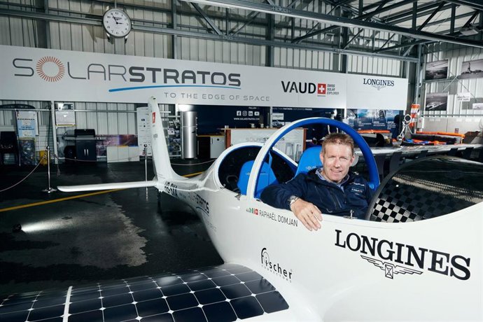 La FAI ratifica el récord mundial de altitud del avión solar de la misión Solar Stratos, apoyada por la marca relojera Longines.