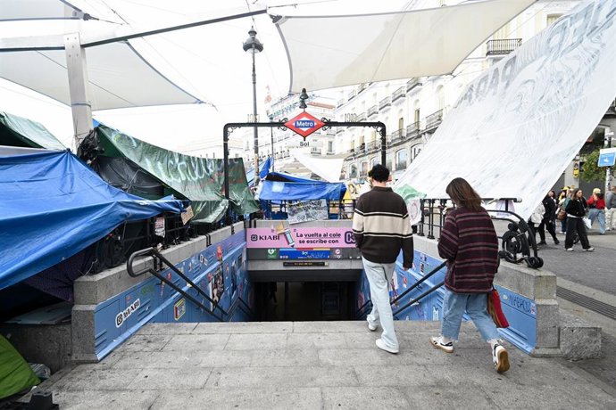 Estación de metro de Sol abierta, en la Puerta del Sol