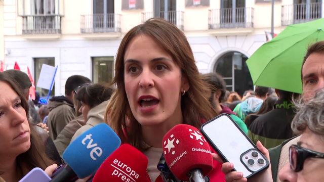Maestre pie una "educación pública digna"
