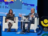 Foto: Sanz reivindica el vínculo de Sevilla con Iberoamética en un encuentro que continuará esta semana en la capital