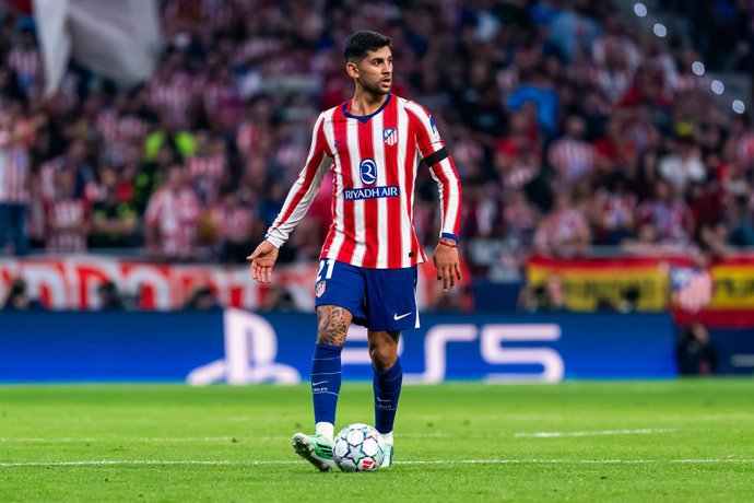 Madrid, Spain: IPA89725310 - MADRID, SPAIN - OCTOBER 13: Cristian Romero of Atlético de Madrid during the 2026/27 UEFA Champions League Group Stage Matchday 2 game between Atlético de Madrid and Manchester United at Riyadh Air Metropolitano Stadium on Oct
