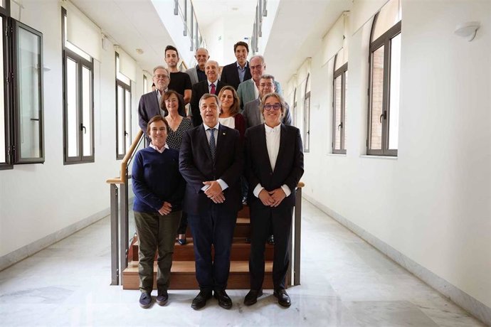 Reunión de la Comisión de la UMA encargada de estudiar la Nueva Rosaleda