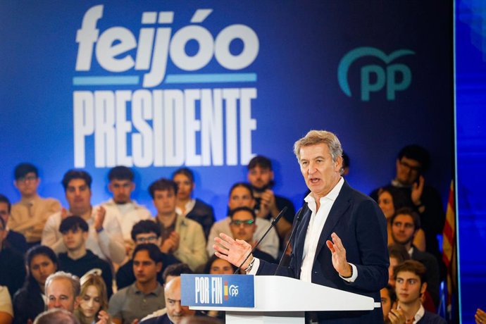 El president del Partit Popular, Alberto Núñez Feijóo, durant un acte de precampanya.