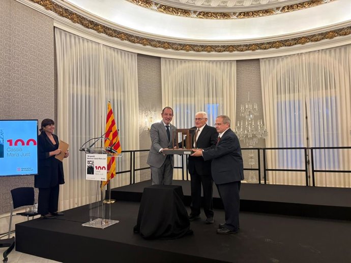 El teólogo Antoni Matabosch i Soler recibe este lunes el 13 galardón Memorial Cassià Maria Just por su compromiso con el diálogo ecuménico e interreligioso y su contribución a la convivencia y cohesión social