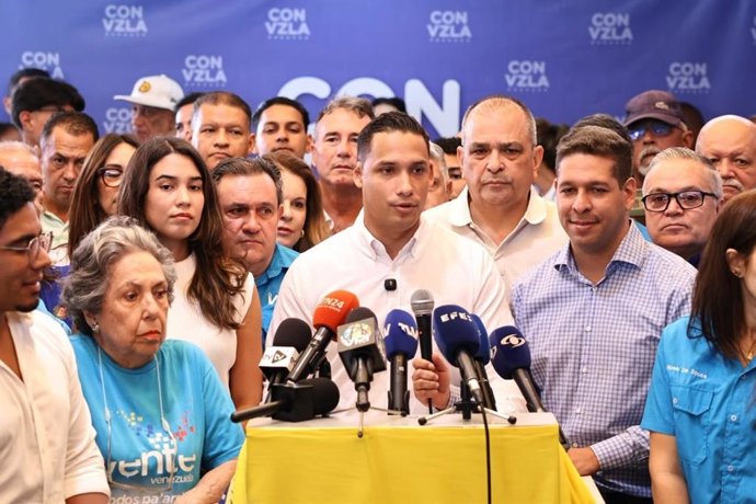 El portavoz de Vente Venezuela Carlos Fernández