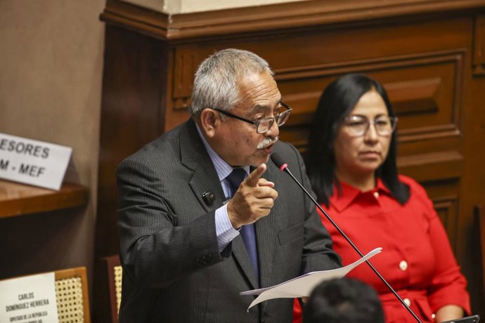 Perú.- Senador Flores destaca importancia de viajes de presidenta Fujimori a El Salvador y España