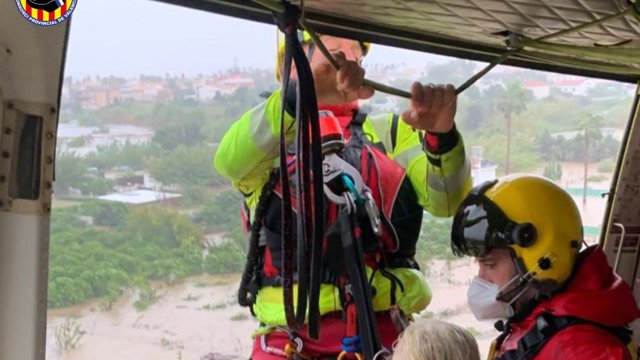 Imágenes de uno de los rescates de los Bomberos.