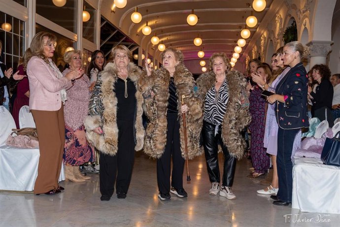 Desfile de la Gala contra el Cáncer de Mama