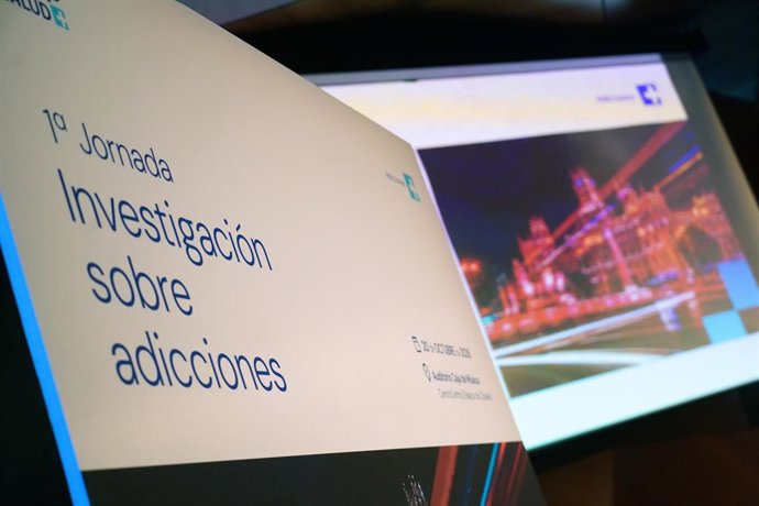 Científicos y Madrid Salud analizan las adicciones, con llamamiento de la vicealcaldesa a "no trivializar" el consumo