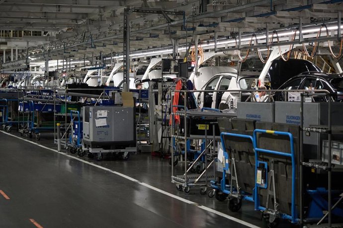 Archivo - Cadena de fabricación de un Volkswagen ID. Cross, en las Instalaciones de Volkswagen Navarra.