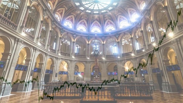 Archivo - ¿Por qué sube el Ibex 35?