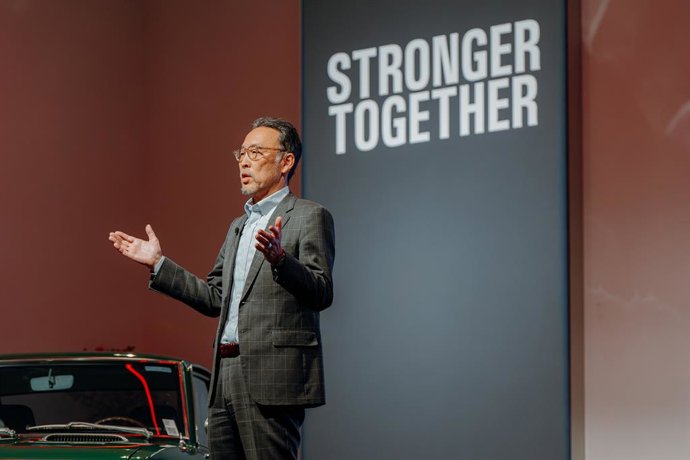 El presidente y consejero delegado de Toyota en Europa, Yoshihiro Nakata