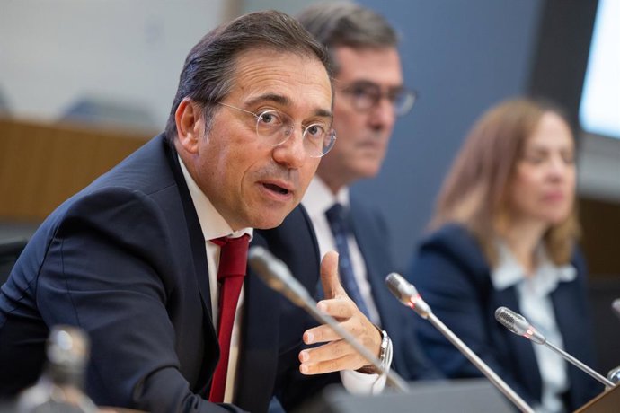 El ministro de Asuntos Exteriores, Unión Europea y Cooperación, José Manuel Albares, durante la jornada ‘Camino a la 30ª Cumbre: Aportaciones del sector privado’, en la sede de la CEOE, a 8 de octubre de 2026, en Madrid (España). La jornada ha sido organi