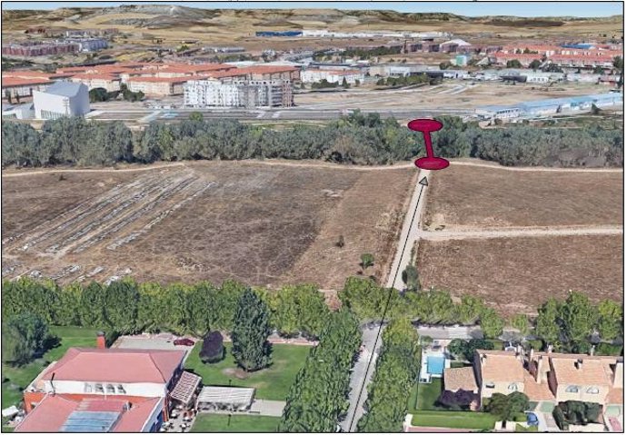 Lugar en el que se prevé ubicar la pasarela sobre el río Pisuerga entre la urbanización de Santa Ana y La Vega, en Arroyo de la Encomienda.