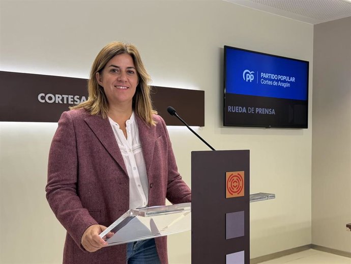 La portavoz de Hacienda del PP en las Cortes de Aragón, Lorena Tabanera.