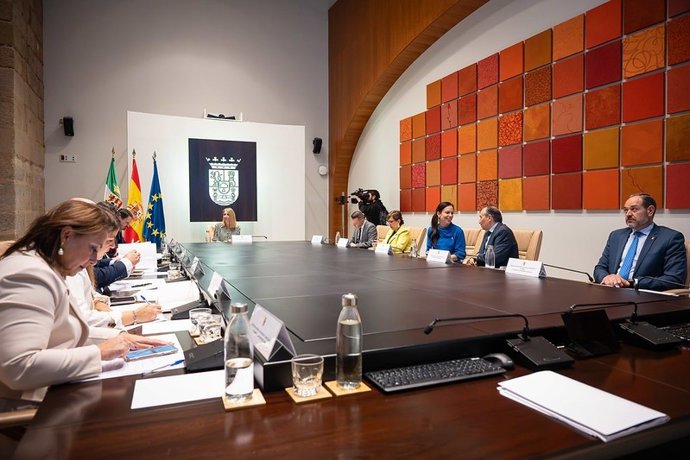 El Consejo de Gobierno se reúne este martes