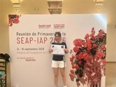 Foto: Una residente de Anatomía Patológica de Granada, premiada por el estudio de un tumor poco frecuente