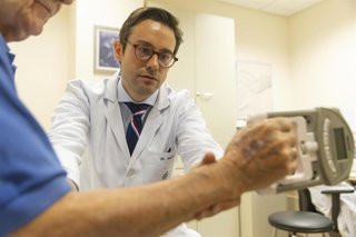Expertos internacionales proponen abordar conjuntamente osteoporosis y sarcopenia en mayores al tener mecanismos comunes