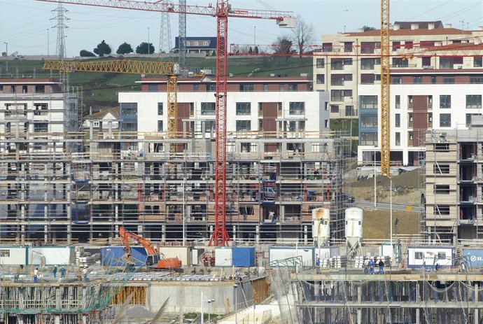 Archivo - Construcción.