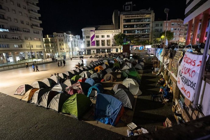Protesta en Oporto por la falta de acceso a la vivienda. 