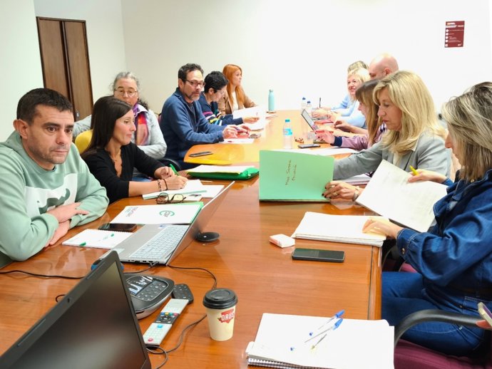 La Dirección General de Personal del Departamento de Educación, Ciencia y Universidades ha alcanzado un acuerdo con las organizaciones sindicales en la Mesa Sectorial de Educación