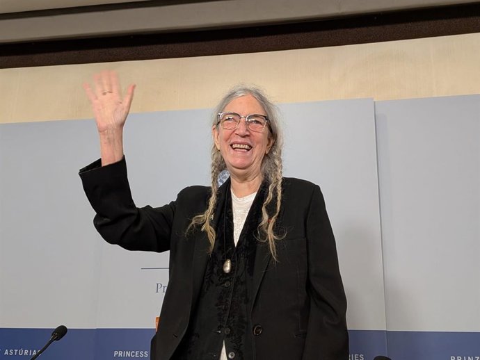 A artista Patti Smith, agraciada com o Prêmio Princesa das Artes de 2026, na coletiva de imprensa realizada em Oviedo.